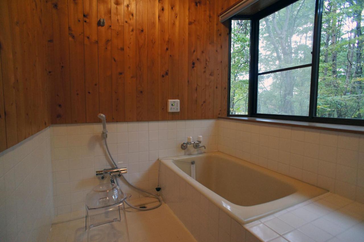 Haruna Wing Private Cottage In The Forest Overlooking The Golf Course Azumaiokozan المظهر الخارجي الصورة